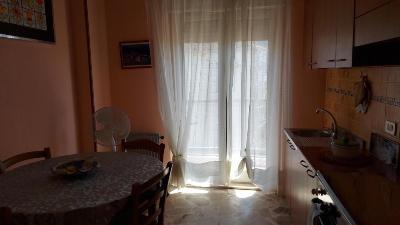 Casa Floridea -Mediterranea Sicilia Apt Чефалу Екстер'єр фото